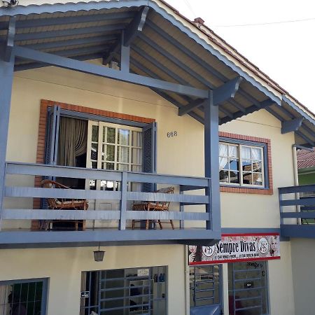 Doce Lar Villa Gramado Ngoại thất bức ảnh